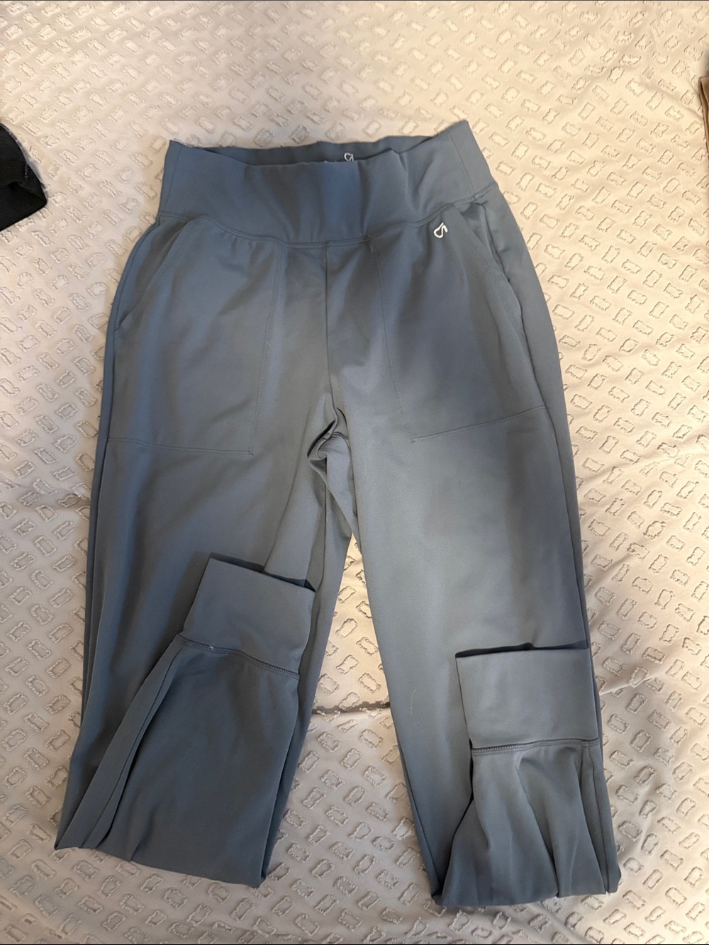 GAP Fit Studio High-Rise Jogger Pants in Charcoal